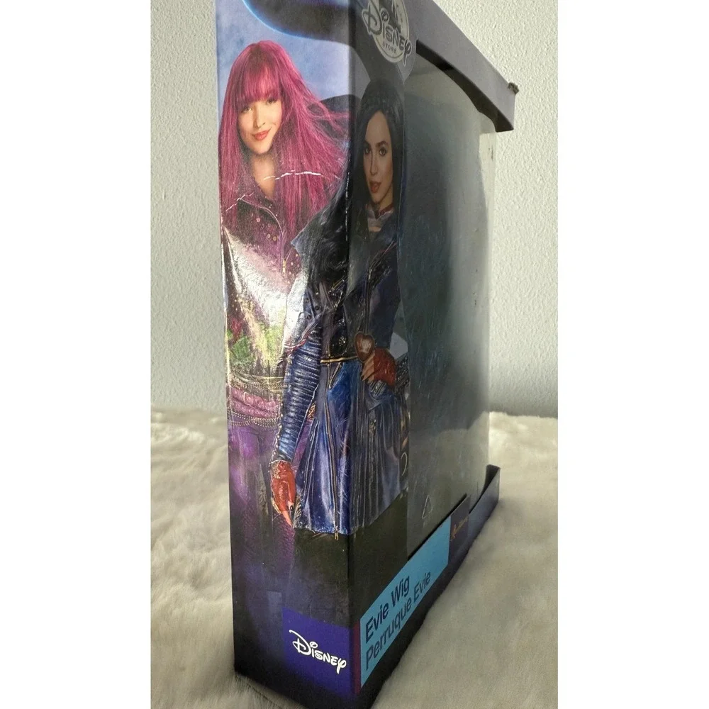 Official Authentic Disney Descendants 2 Evie Character Costume Wig New in Box